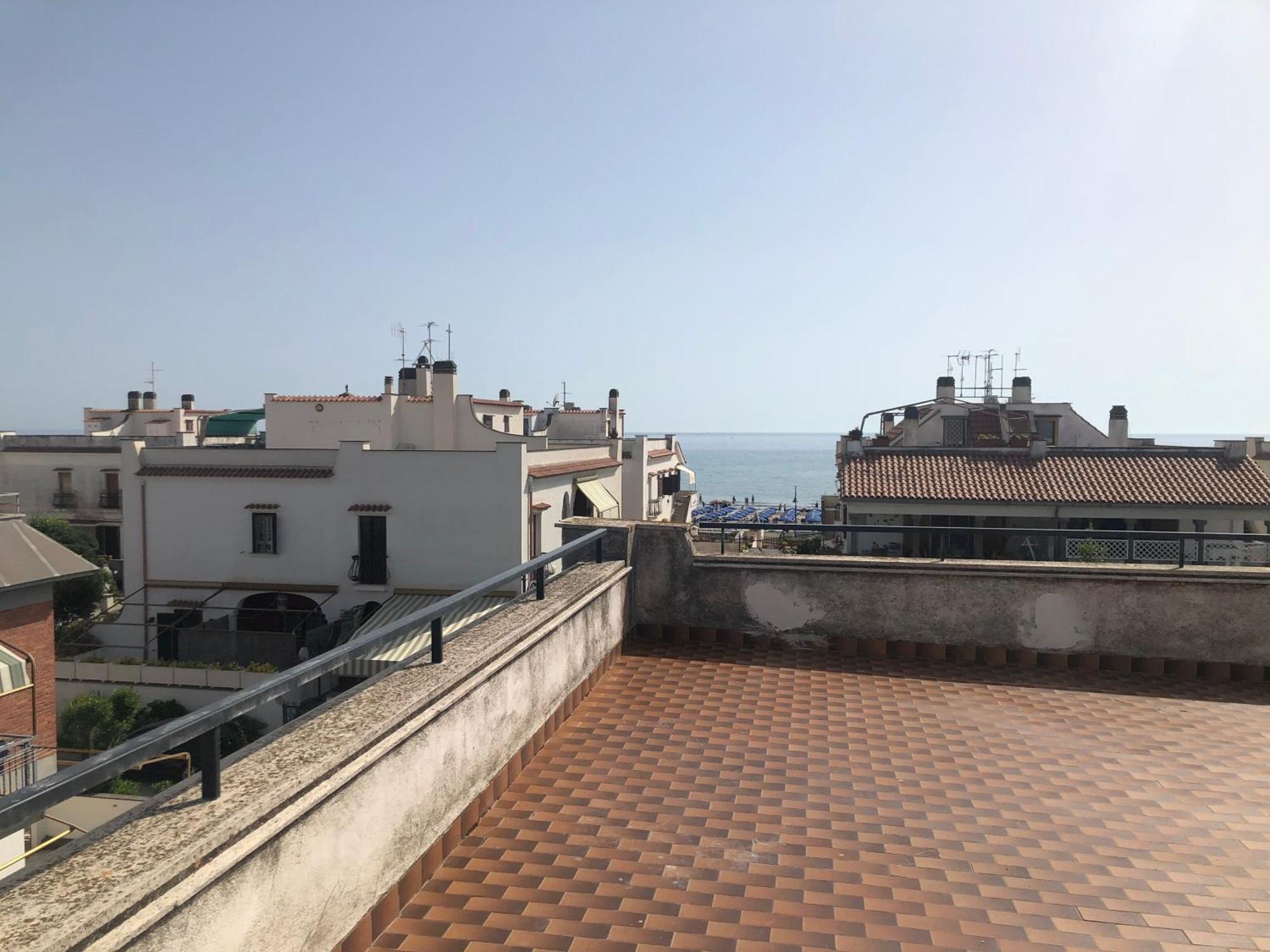 Piccola Capri A Marina Di Ardea Vila L'Americano Exterior foto